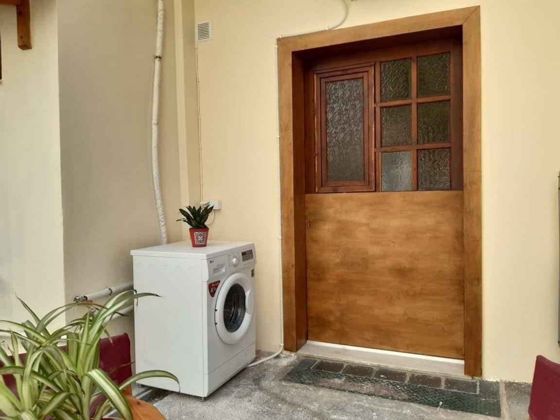 Anastasis Garden Room Kalamáta Eksteriør bilde